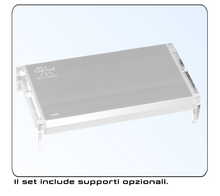 Load image into Gallery viewer, Le lampade SKYLIGHT MID 2H e SKYLIGHT MID 2V sono progettate per vivari e terrari contenenti piante vive.
Offrono uno spettro luminoso ottimizzato non solo per favorire la fotosintesi e la crescita sana delle piante, ma anche per assicurare una resa cromatica intensa e naturale degli abitanti del terrario.
Grazie al design studiato, l’abbagliamento laterale è stato ridotto al minimo, rendendo l’osservazione del vivarium un’esperienza ancora più piacevole e realistica.