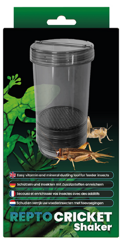 Il Repto Cricket Shaker è lo strumento ideale per spolverare con integratori in polvere gli insetti in modo pratico, preciso e pulito. Grazie alla tazza forata, la polvere in eccesso cade direttamente nel vassoio di raccolta sottostante, evitando sprechi e mantenendo l'ambiente pulito.